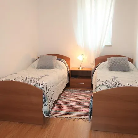 Ferienwohnung Nikas1 Rabac Exterior foto